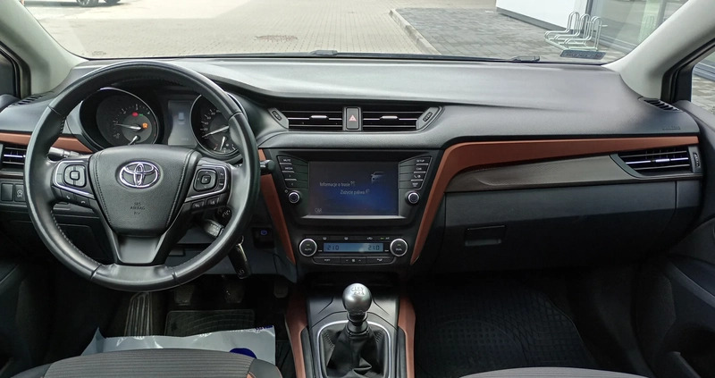 Toyota Avensis cena 46900 przebieg: 190020, rok produkcji 2015 z Pilzno małe 436